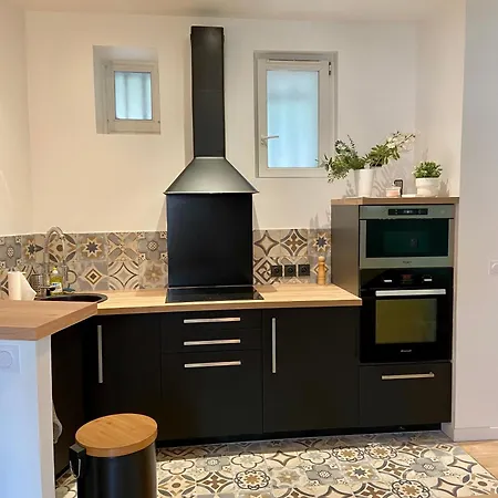 Superbe Climatise Pres De La Noailles Daire