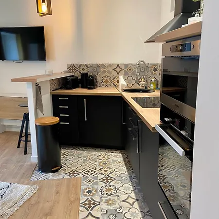 Superbe Climatise Pres De La Noailles Apartamento