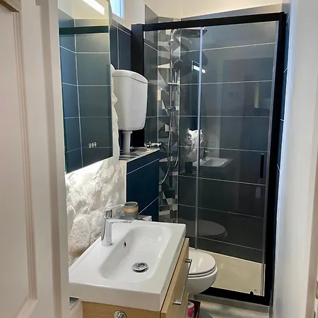 Superbe Climatise Pres De La Noailles Apartamento